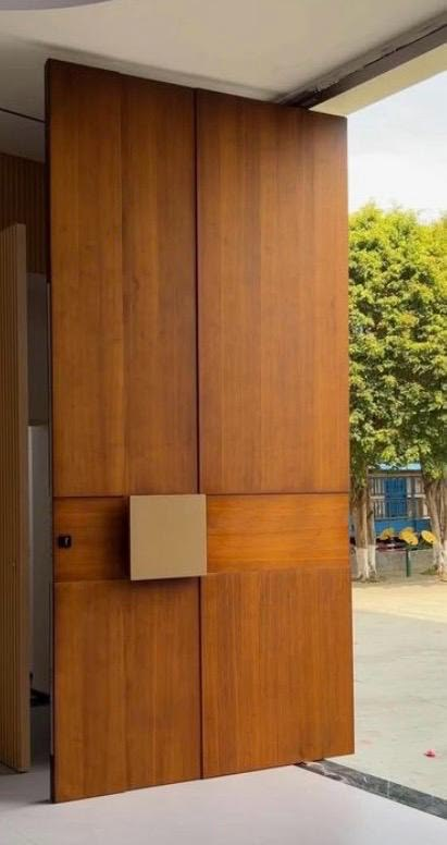 Custom timber door